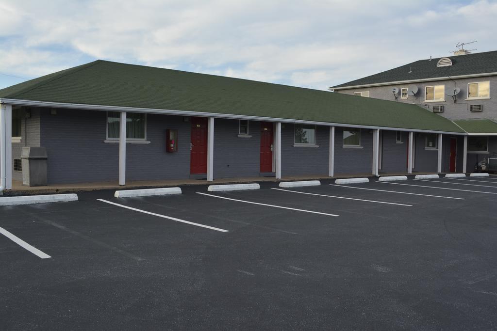 新坎伯兰红地毯旅店&套房酒店 外观 照片
